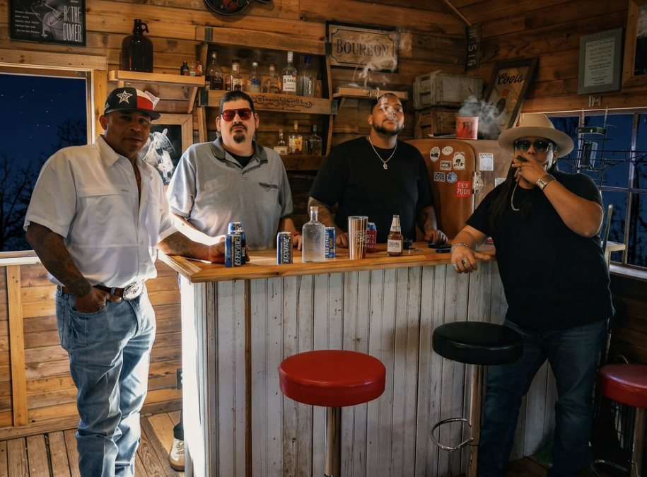 Blues Fund records Spitcup and the Jukes, and the result is EPIC